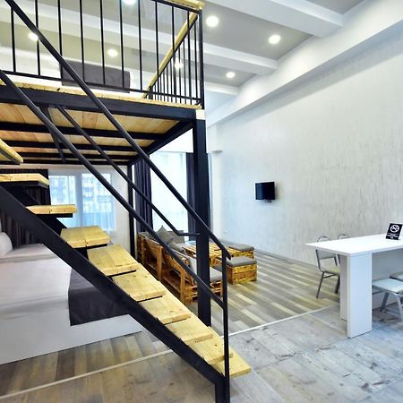 Libereco Aparthotel Batoumi Extérieur photo