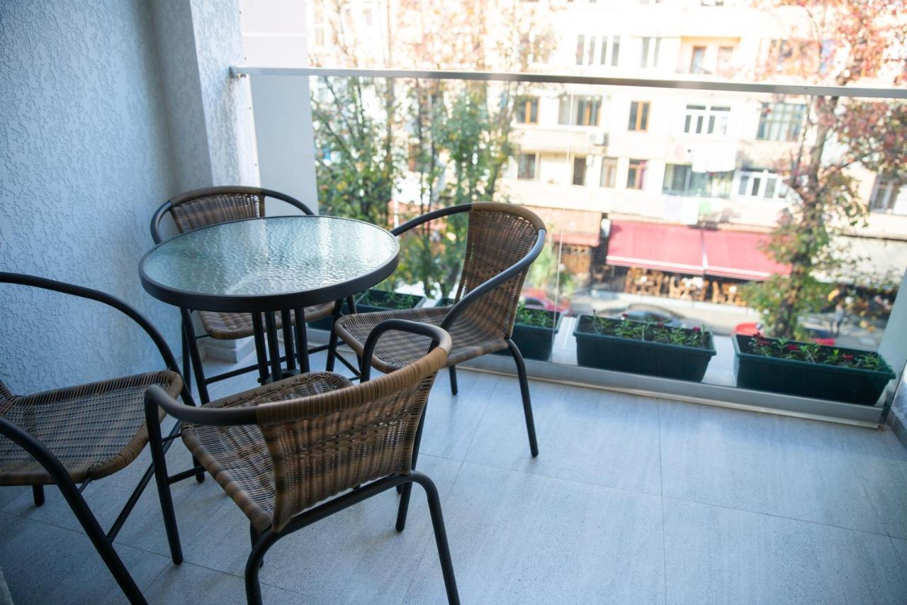 Libereco Aparthotel Batoumi Extérieur photo