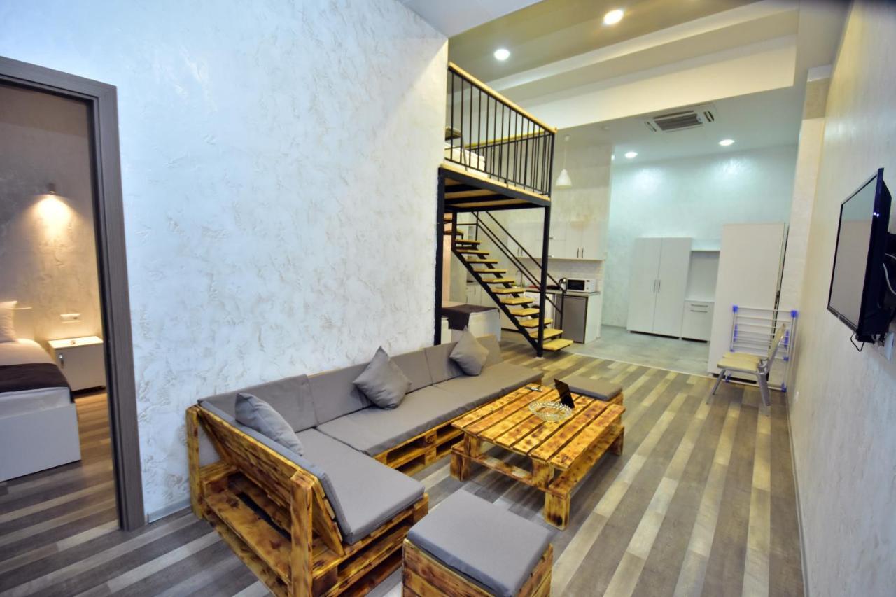 Libereco Aparthotel Batoumi Extérieur photo
