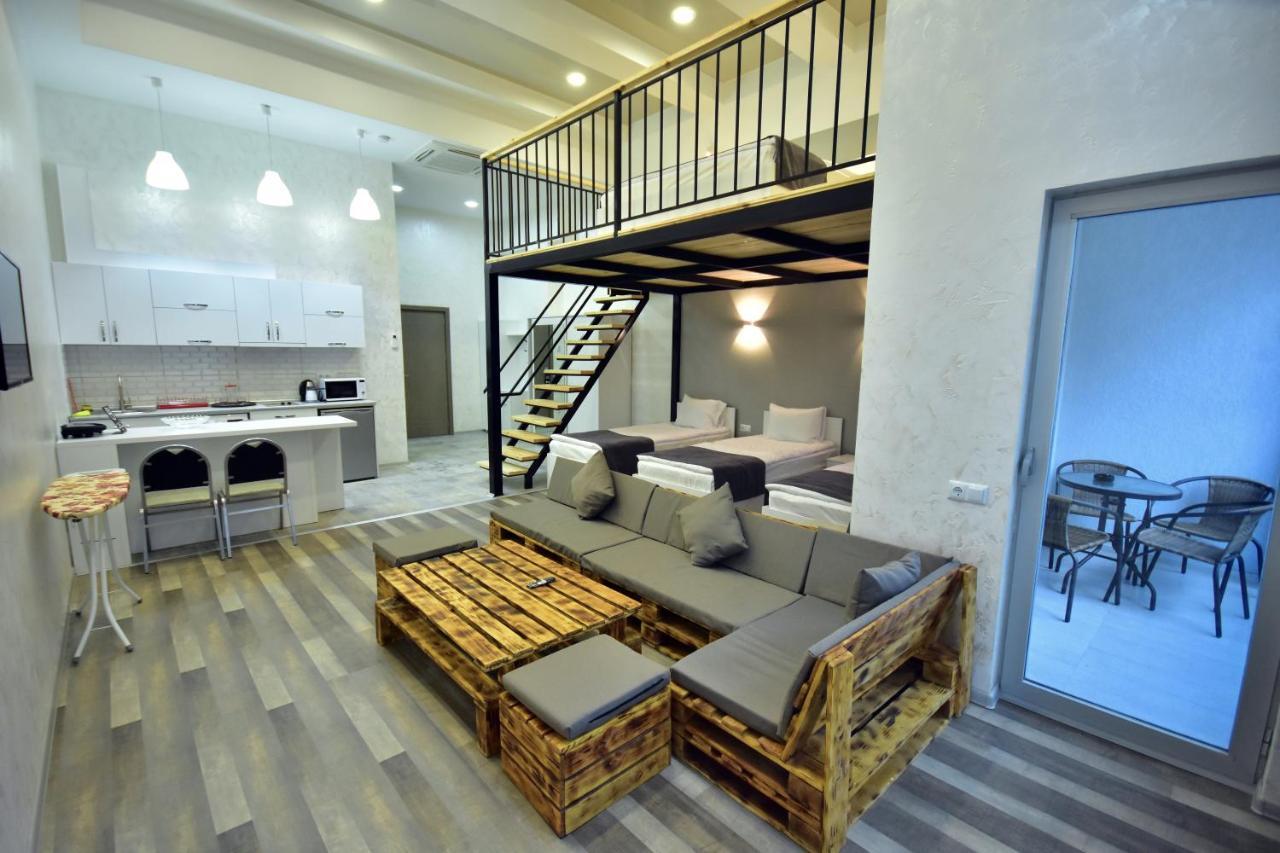 Libereco Aparthotel Batoumi Extérieur photo
